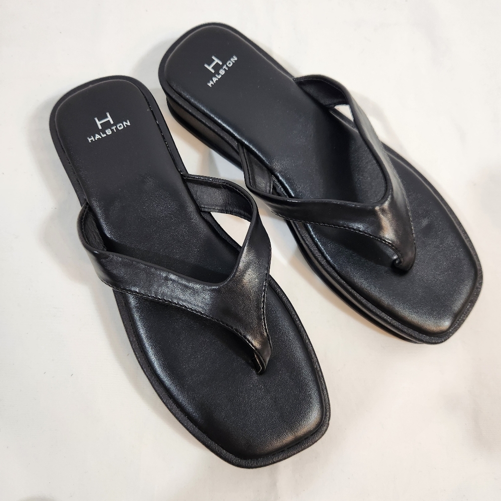 NIB Halston Black Leather Sandals Size 10 - Picture 2 of 6